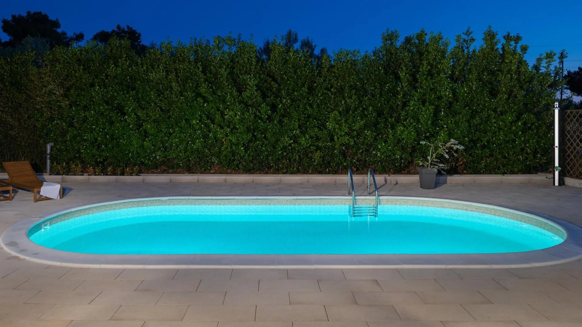 Villa Akadia Holiday Kuca Za Odmor Sa Bazenom Zadar
